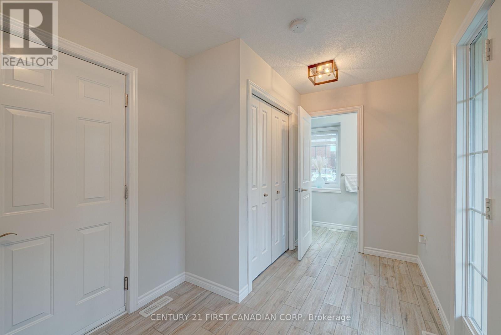 36 - 3399 Castle Rock Place, London South, Ontario  N6L 0C8 - Photo 3 - X13033764