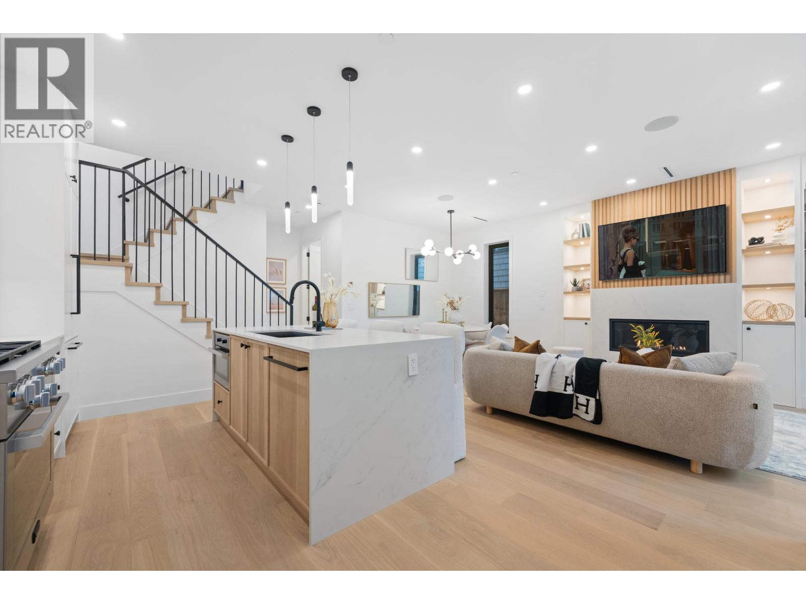 1 2846 W 12th Avenue, Vancouver, British Columbia  V6K 2P9 - Photo 7 - R3098098