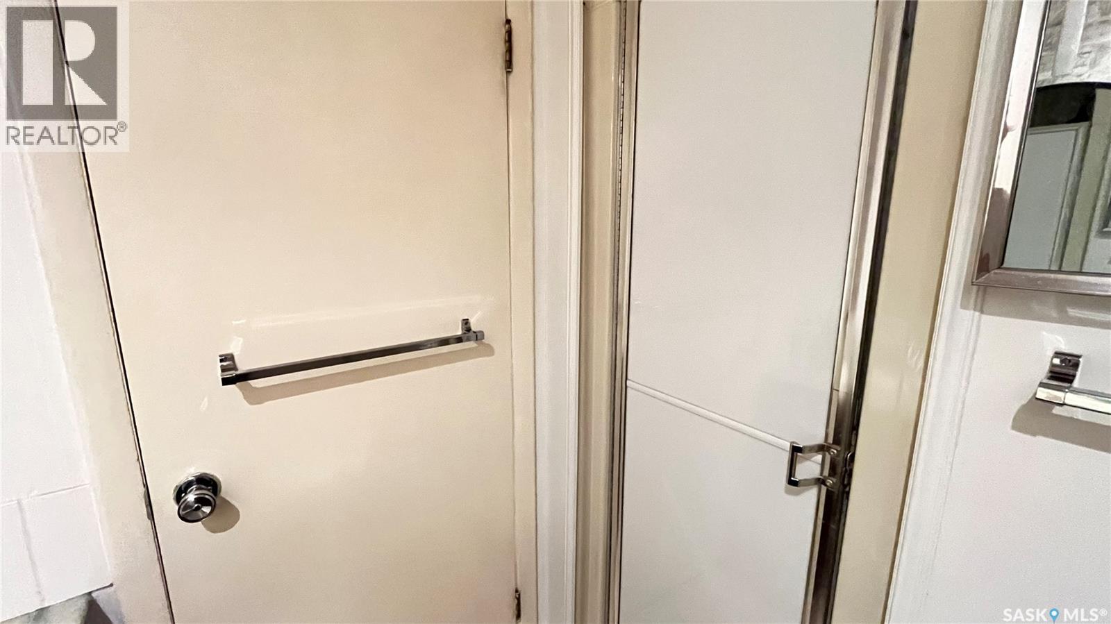 209 Hood Street, Maple Creek, Saskatchewan  S0N 1N0 - Photo 20 - SK033188