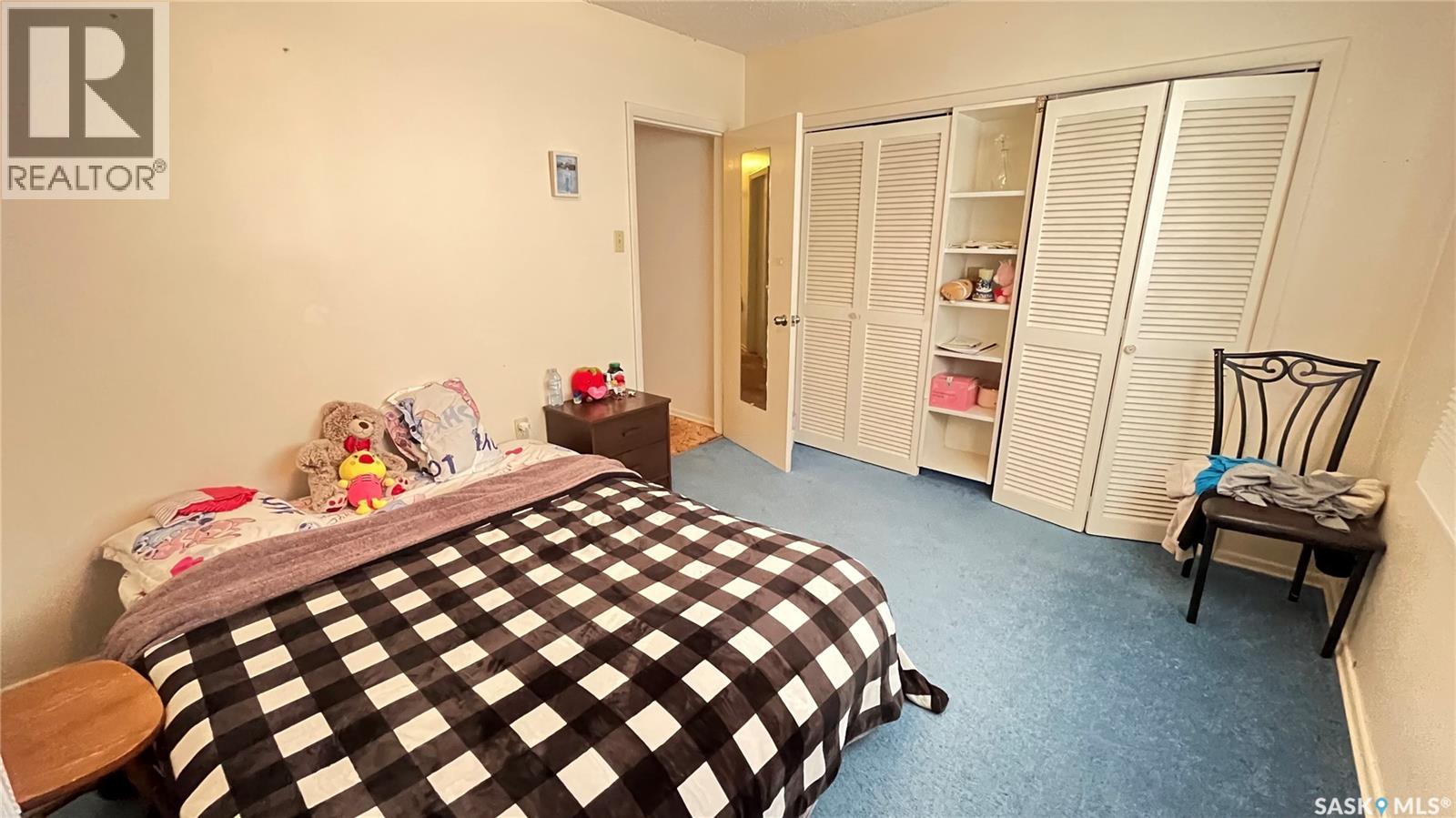 209 Hood Street, Maple Creek, Saskatchewan  S0N 1N0 - Photo 24 - SK033188