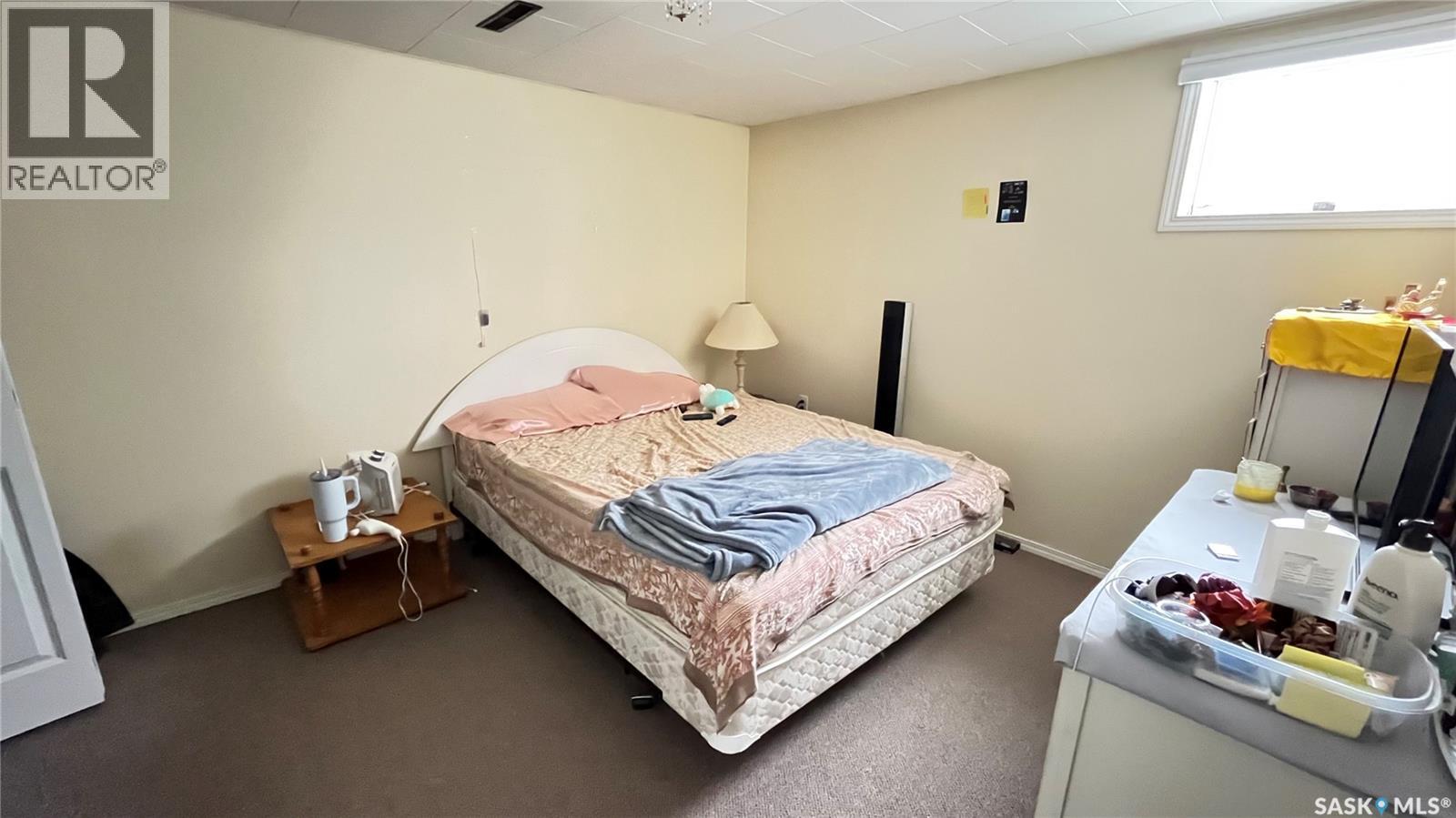 209 Hood Street, Maple Creek, Saskatchewan  S0N 1N0 - Photo 32 - SK033188