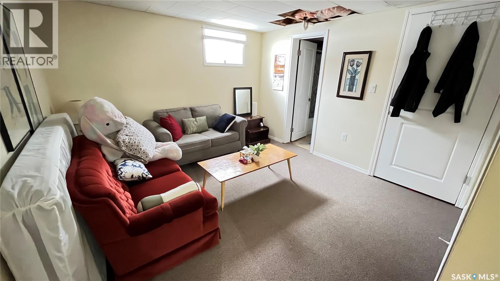 209 Hood Street, Maple Creek, Saskatchewan  S0N 1N0 - Photo 30 - SK033188