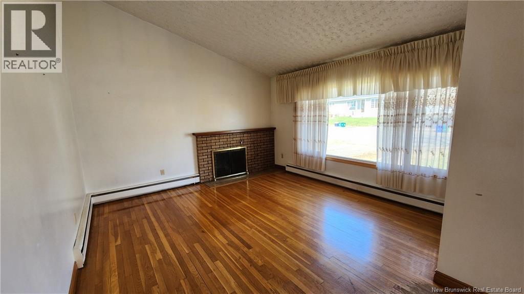 164 Greendale Crescent, Saint John, New Brunswick  E2M 4L6 - Photo 10 - NB137763