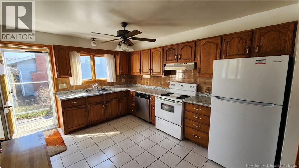 164 Greendale Crescent, Saint John, New Brunswick  E2M 4L6 - Photo 7 - NB137763