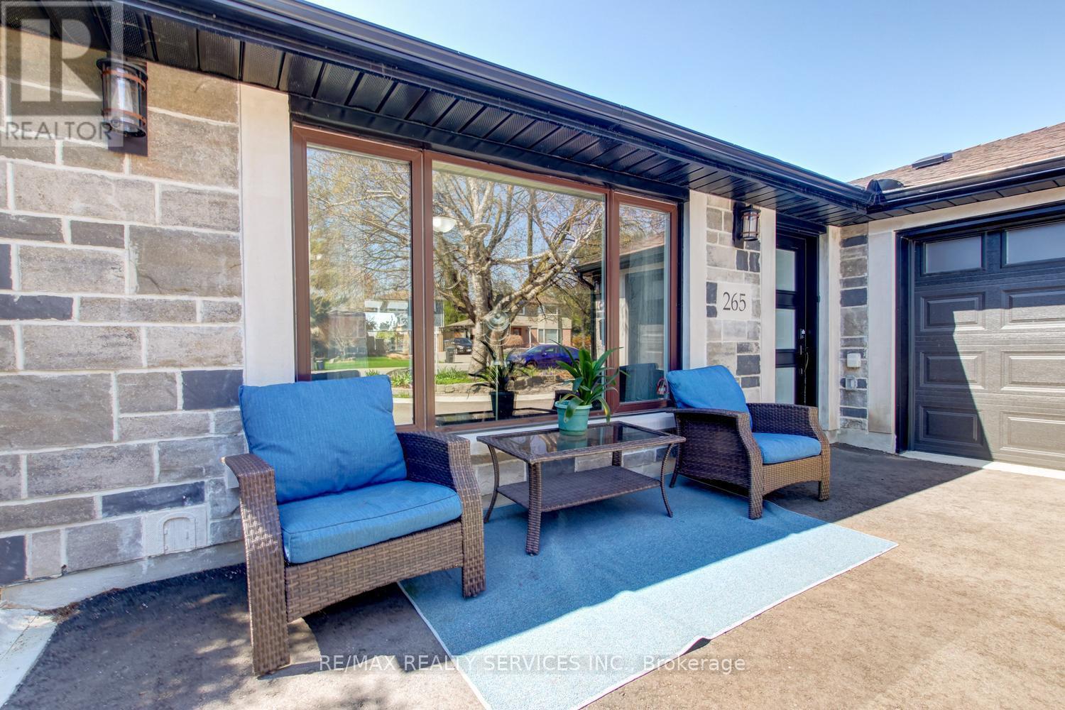 265 Bartley Bull Parkway, Brampton, Ontario  L6W 2L2 - Photo 3 - W13033840