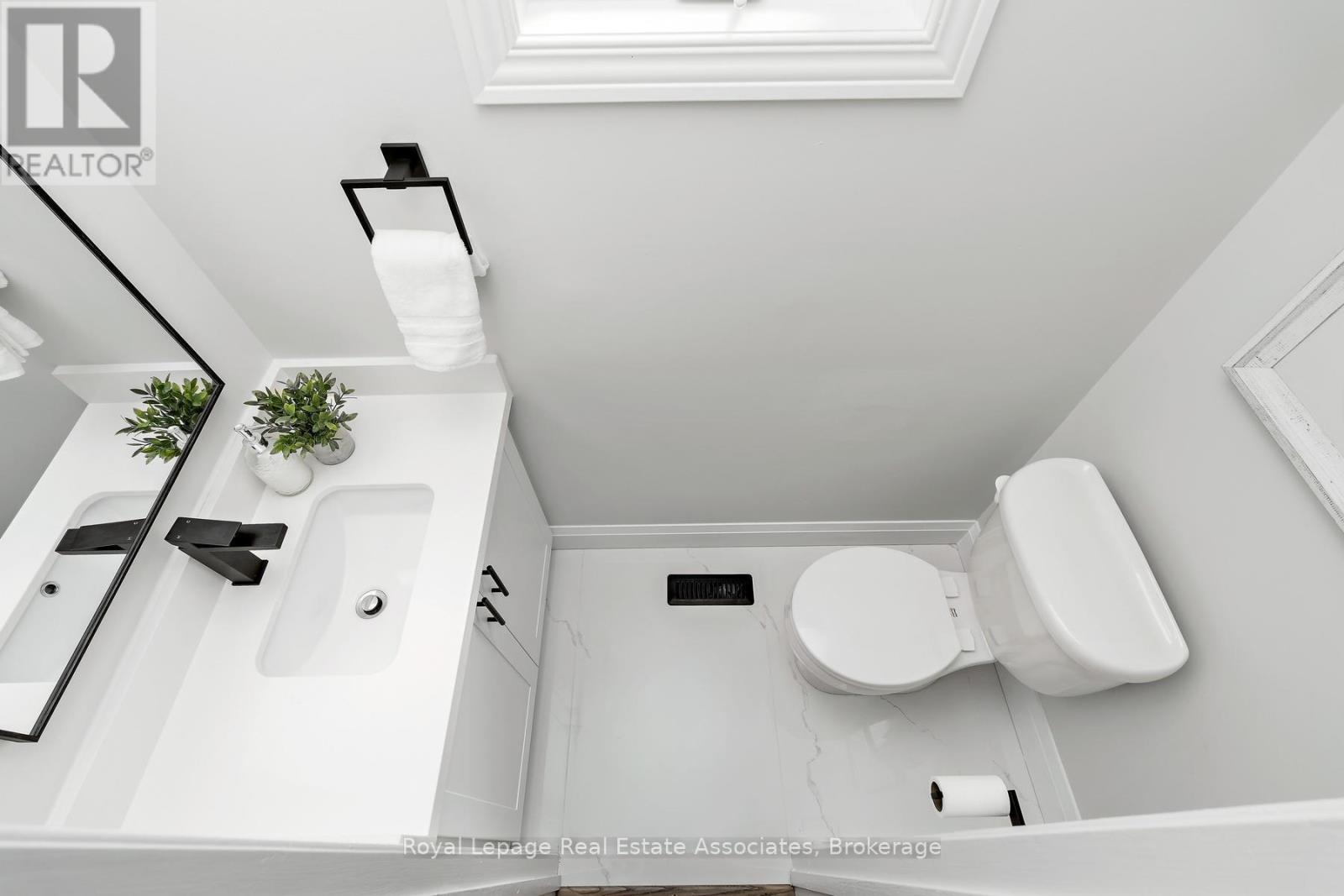 66 Lawndale Crescent, Brampton, Ontario  L6S 3L4 - Photo 20 - W13033842