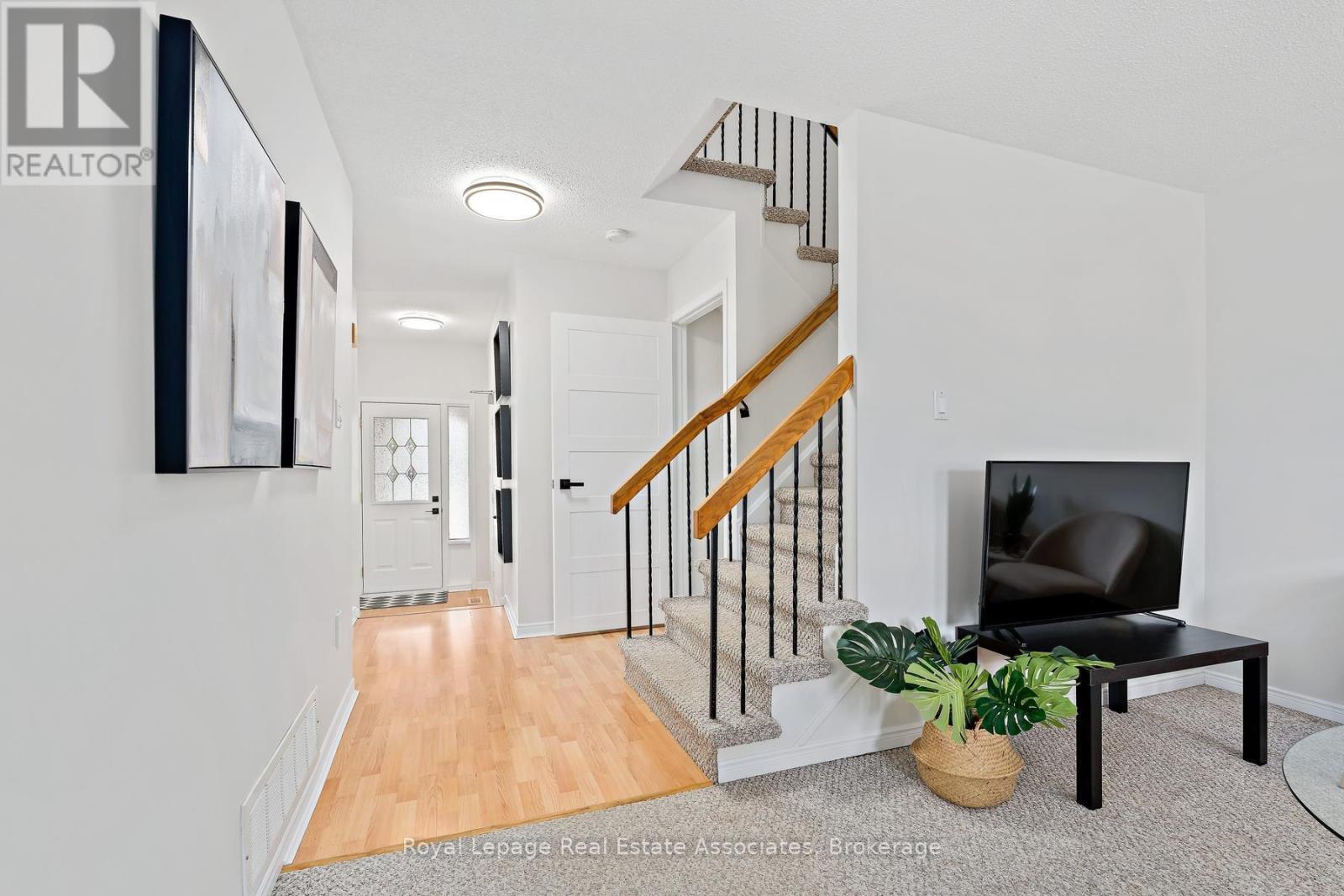 66 Lawndale Crescent, Brampton, Ontario  L6S 3L4 - Photo 21 - W13033842