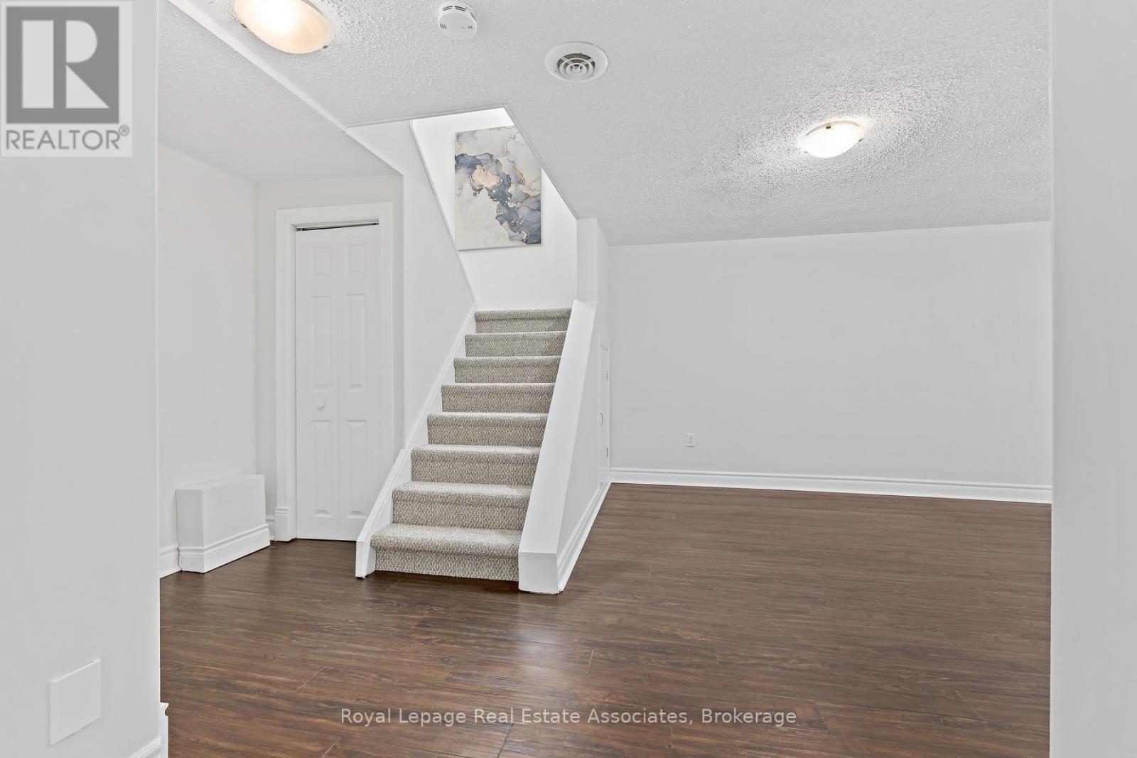 66 Lawndale Crescent, Brampton, Ontario  L6S 3L4 - Photo 29 - W13033842