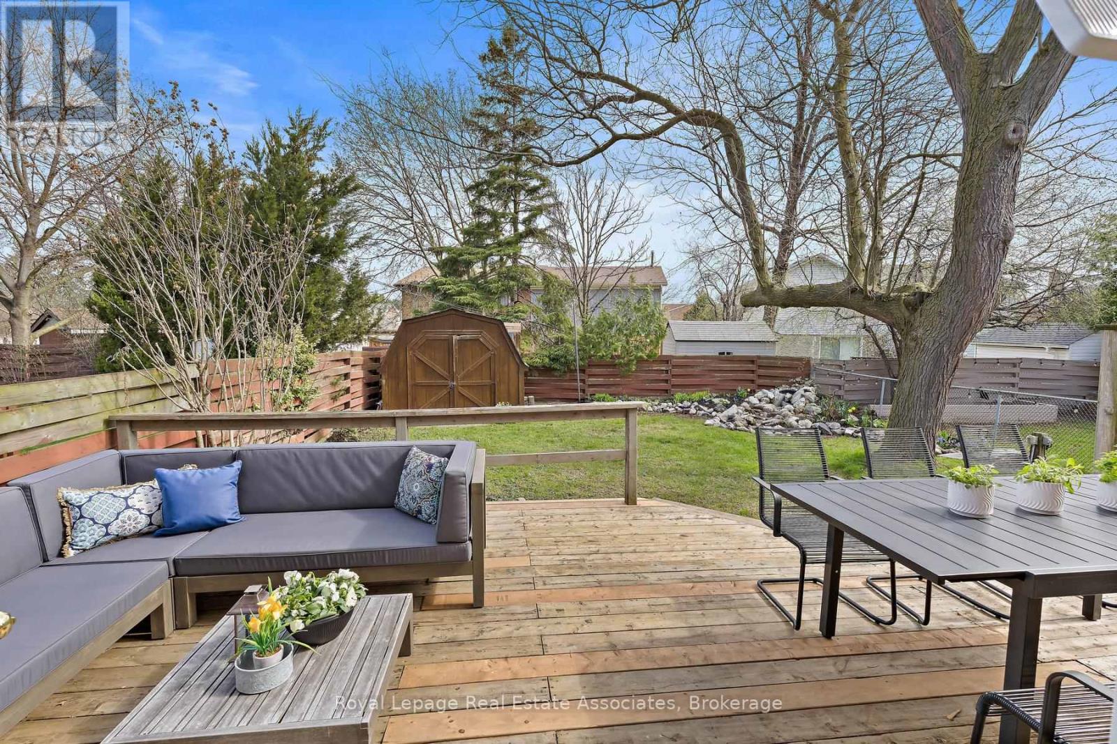 66 Lawndale Crescent, Brampton, Ontario  L6S 3L4 - Photo 34 - W13033842