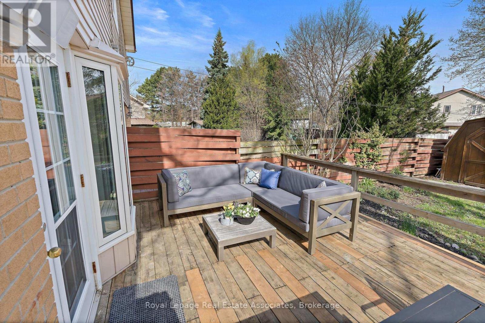 66 Lawndale Crescent, Brampton, Ontario  L6S 3L4 - Photo 35 - W13033842