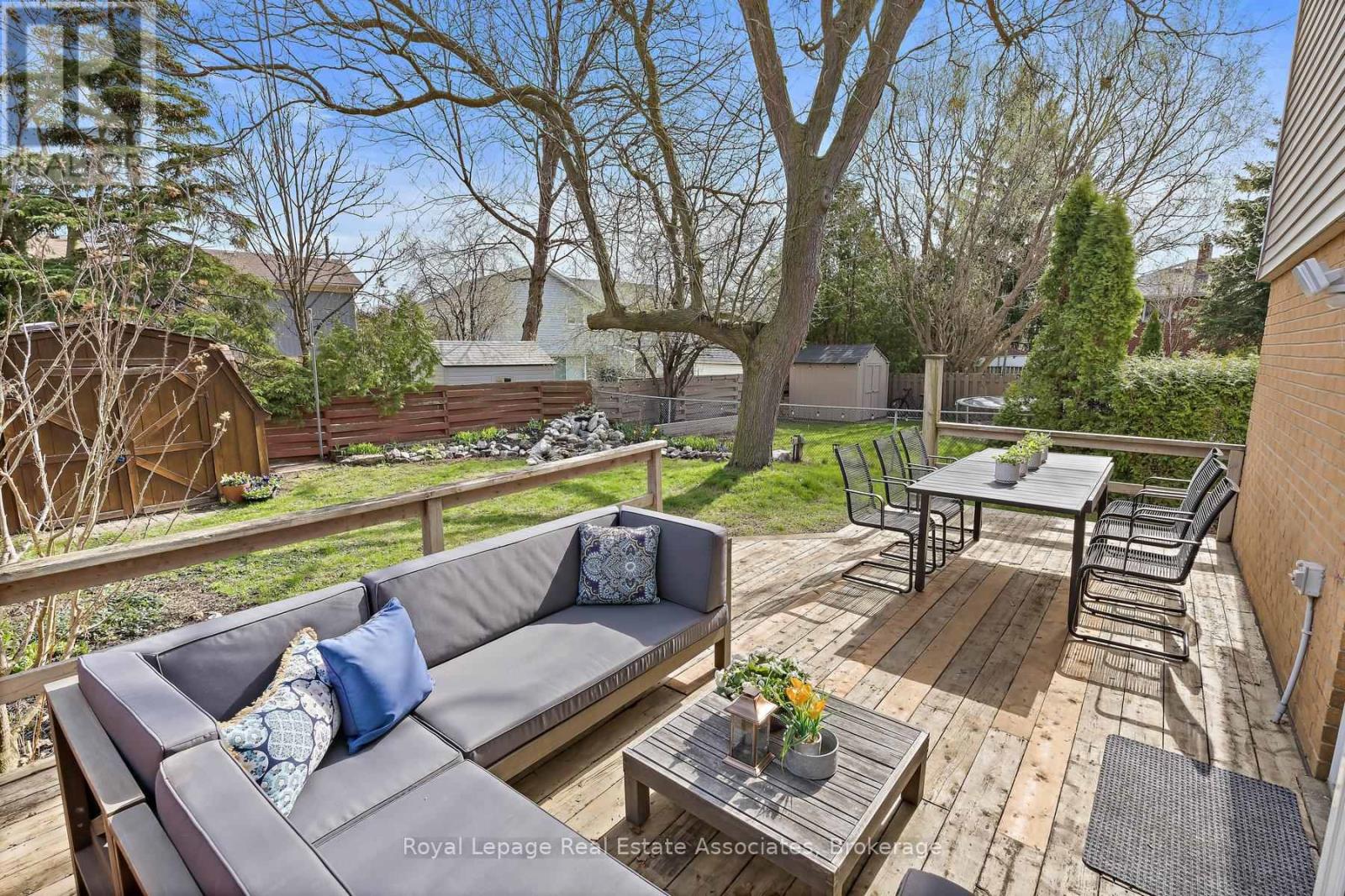 66 Lawndale Crescent, Brampton, Ontario  L6S 3L4 - Photo 36 - W13033842