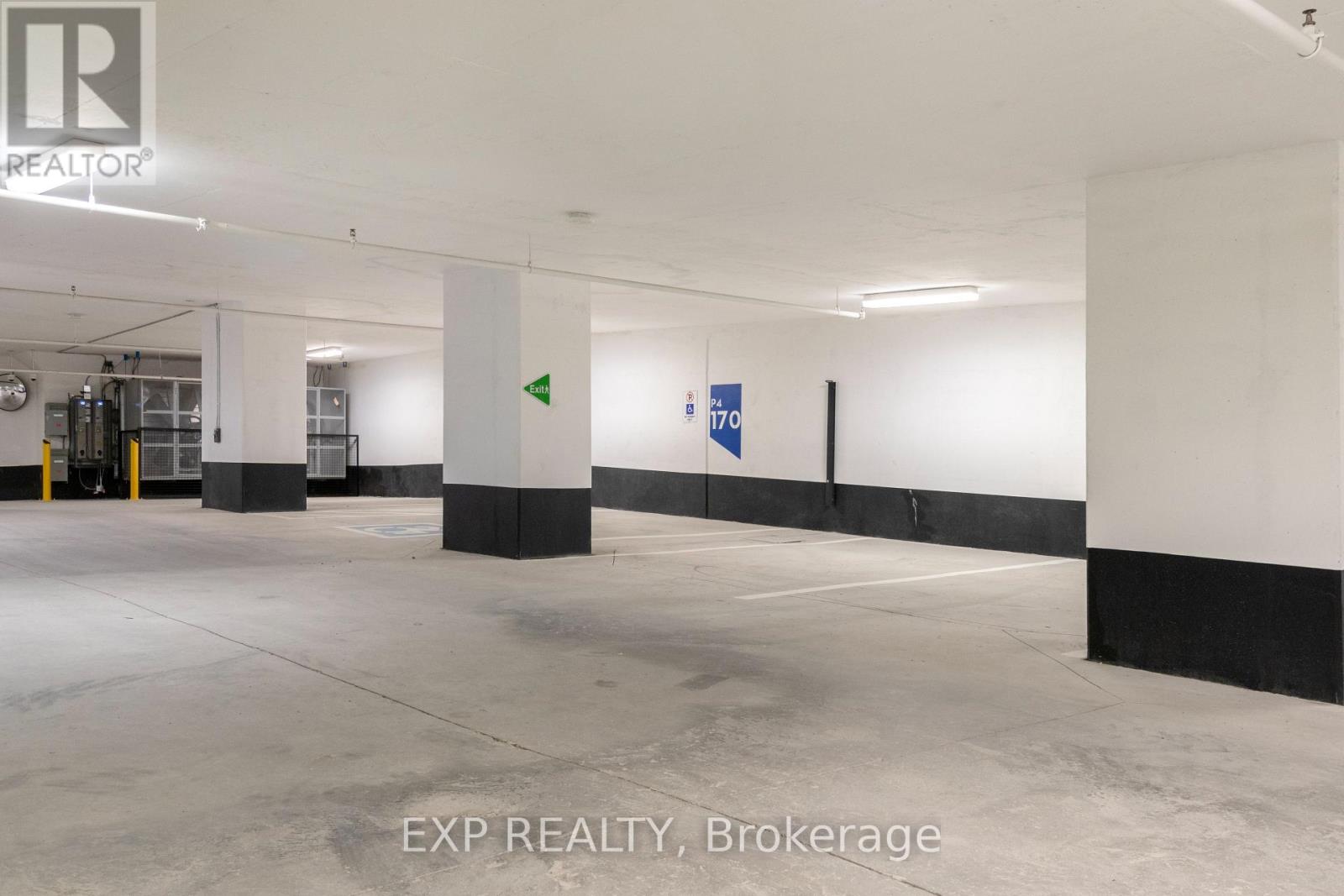 2009 - 3900 Confederation Parkway, Mississauga, Ontario  L5B 0M3 - Photo 39 - W13033878