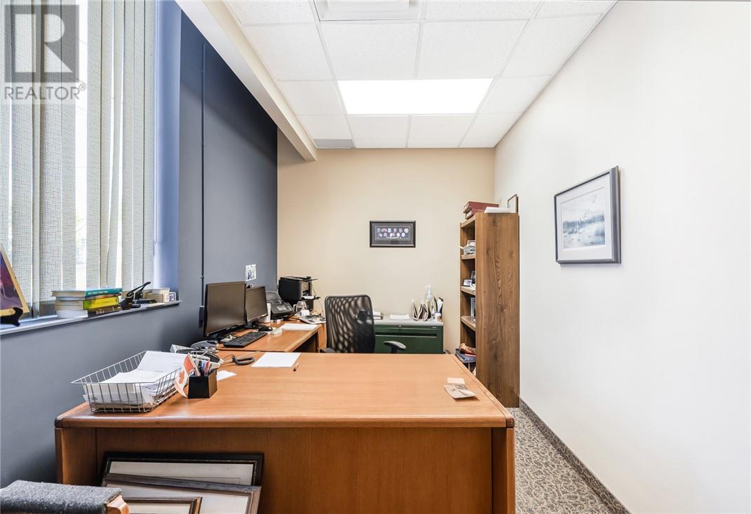 402 Frood Road, Sudbury, Ontario  P3C 4Z8 - Photo 29 - 2126338