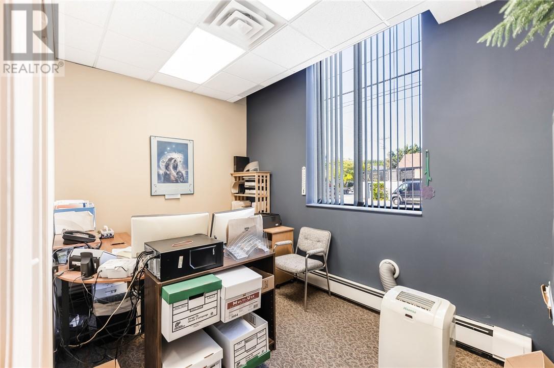 402 Frood Road, Sudbury, Ontario  P3C 4Z8 - Photo 21 - 2126342