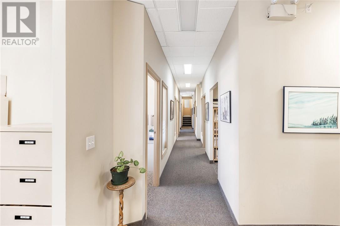 402 Frood Road, Sudbury, Ontario  P3C 4Z8 - Photo 15 - 2126338