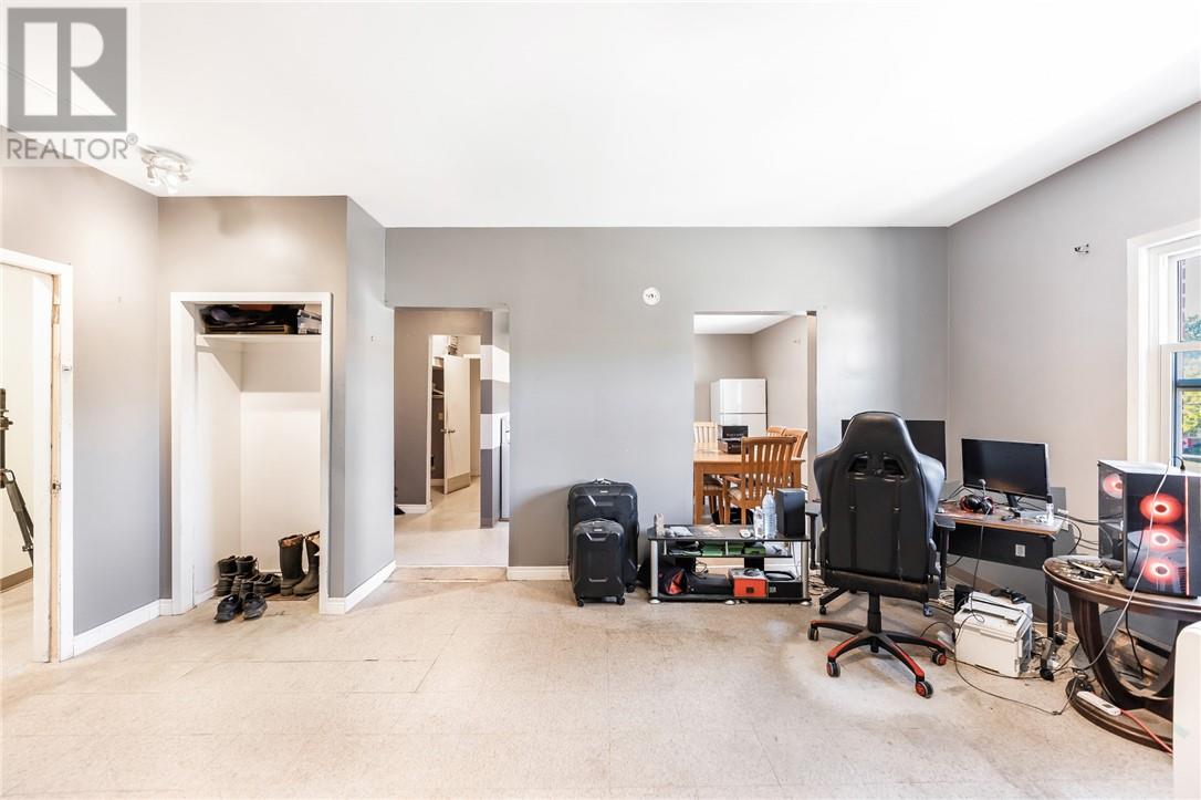 402 Frood Road, Sudbury, Ontario  P3C 4Z8 - Photo 43 - 2126342