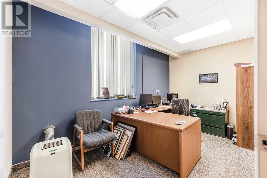 402 Frood Road, Sudbury, Ontario  P3C 4Z8 - Photo 30 - 2126342