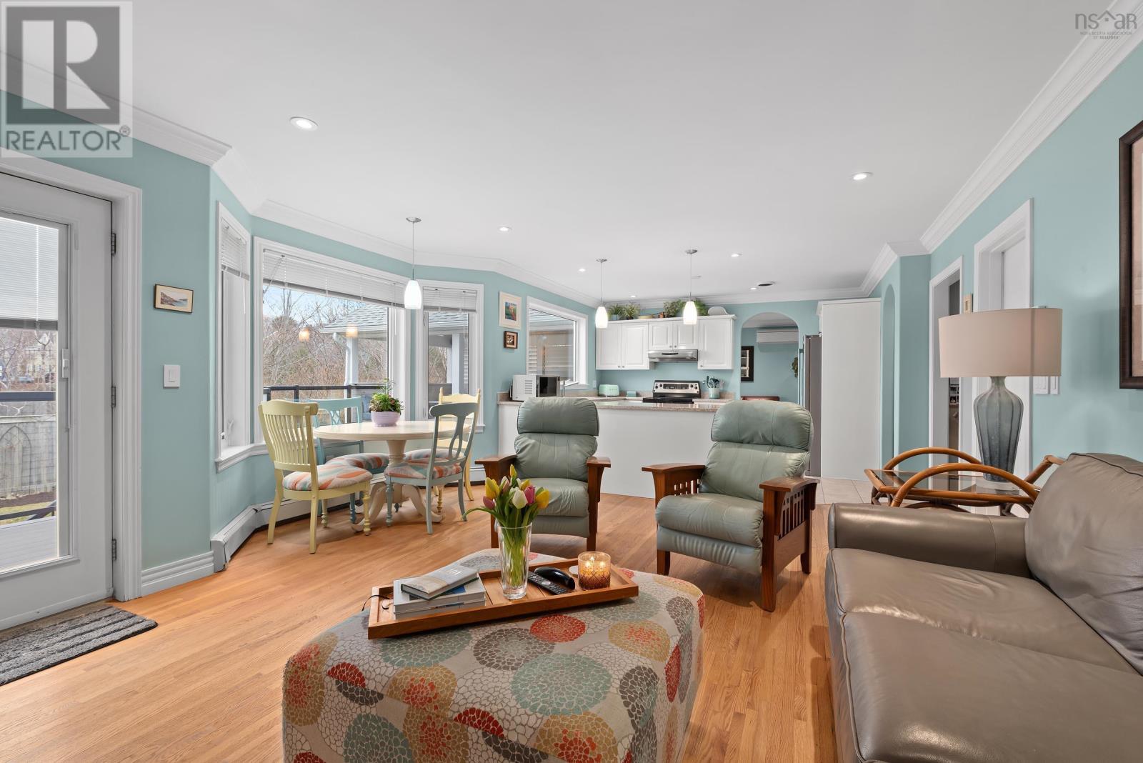 5706 Southwood Drive, Halifax Peninsula, Nova Scotia  B3H 4P4 - Photo 7 - 202608323