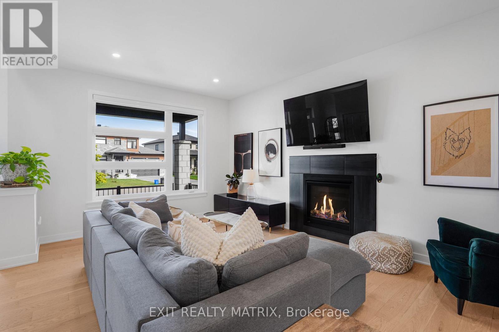 1144 Avignon Street, Russell, Ontario  K0A 1W0 - Photo 4 - X12826538