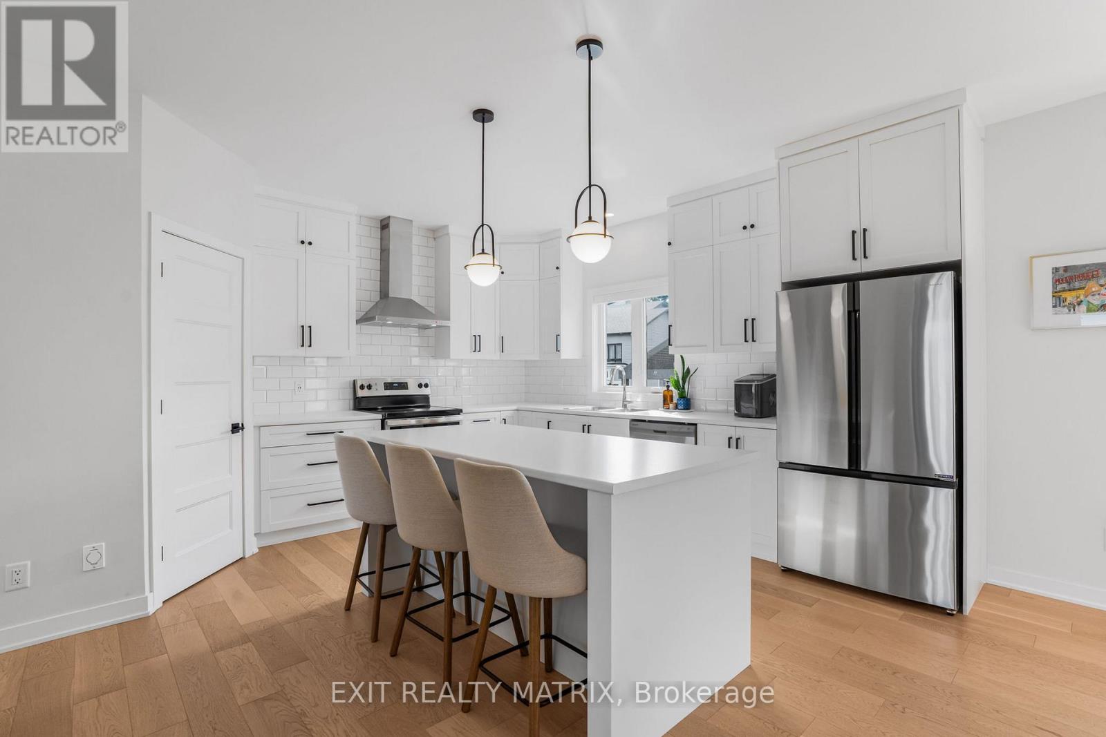 1144 Avignon Street, Russell, Ontario  K0A 1W0 - Photo 6 - X12826538