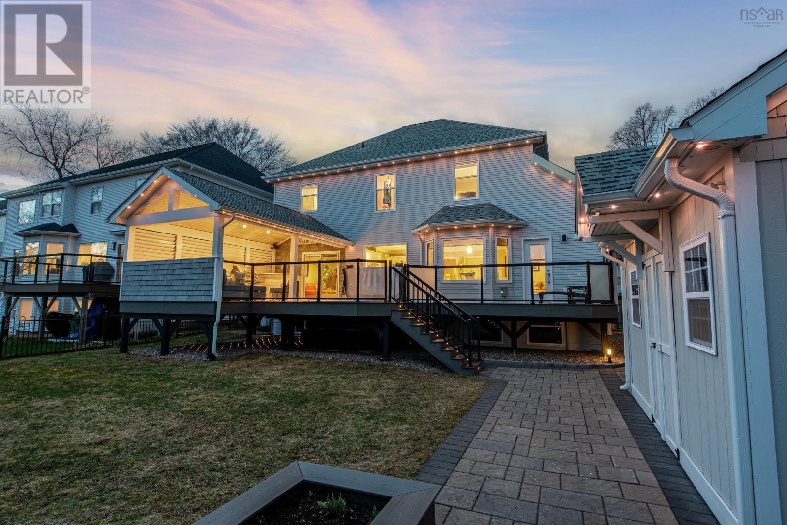 5706 Southwood Drive, Halifax Peninsula, Nova Scotia  B3H 4P4 - Photo 2 - 202608323