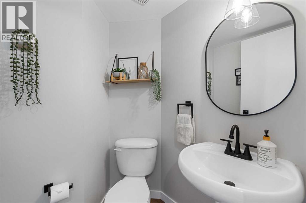 215 Prestwick Heights SE, Calgary, Alberta  T2Z 4K3 - Photo 11 - A2303319