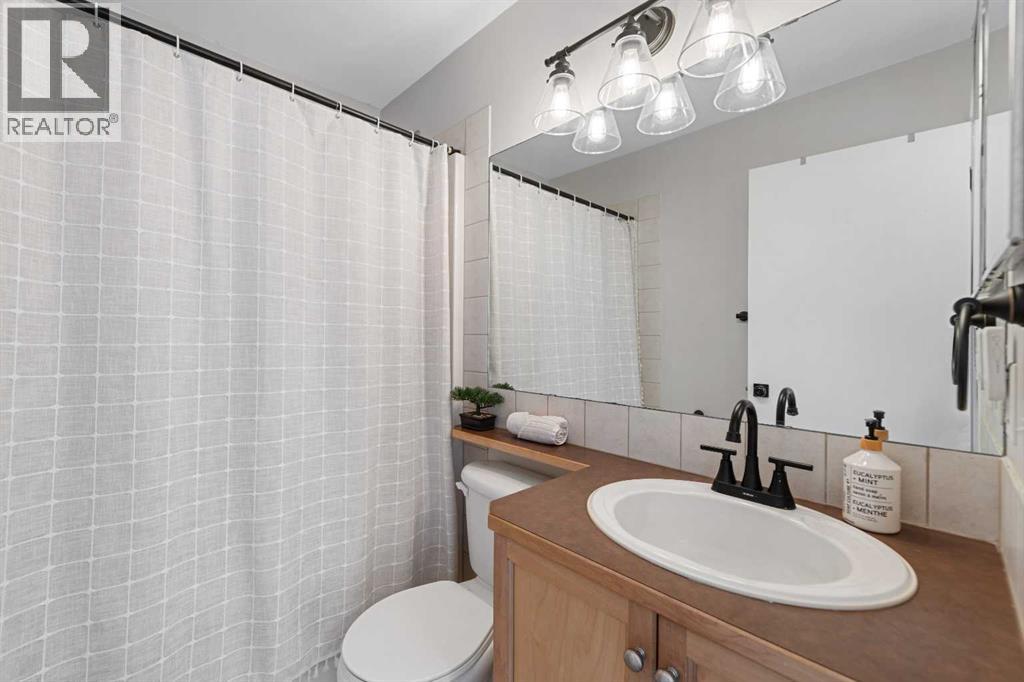 215 Prestwick Heights SE, Calgary, Alberta  T2Z 4K3 - Photo 13 - A2303319