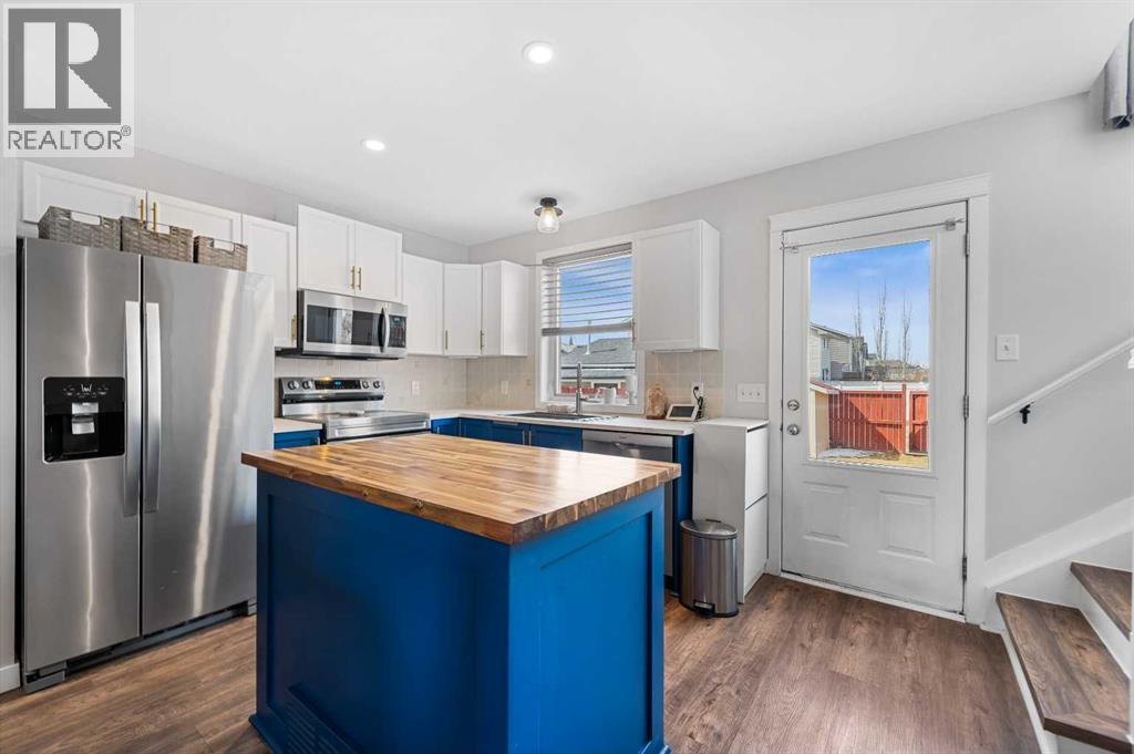 215 Prestwick Heights SE, Calgary, Alberta  T2Z 4K3 - Photo 5 - A2303319