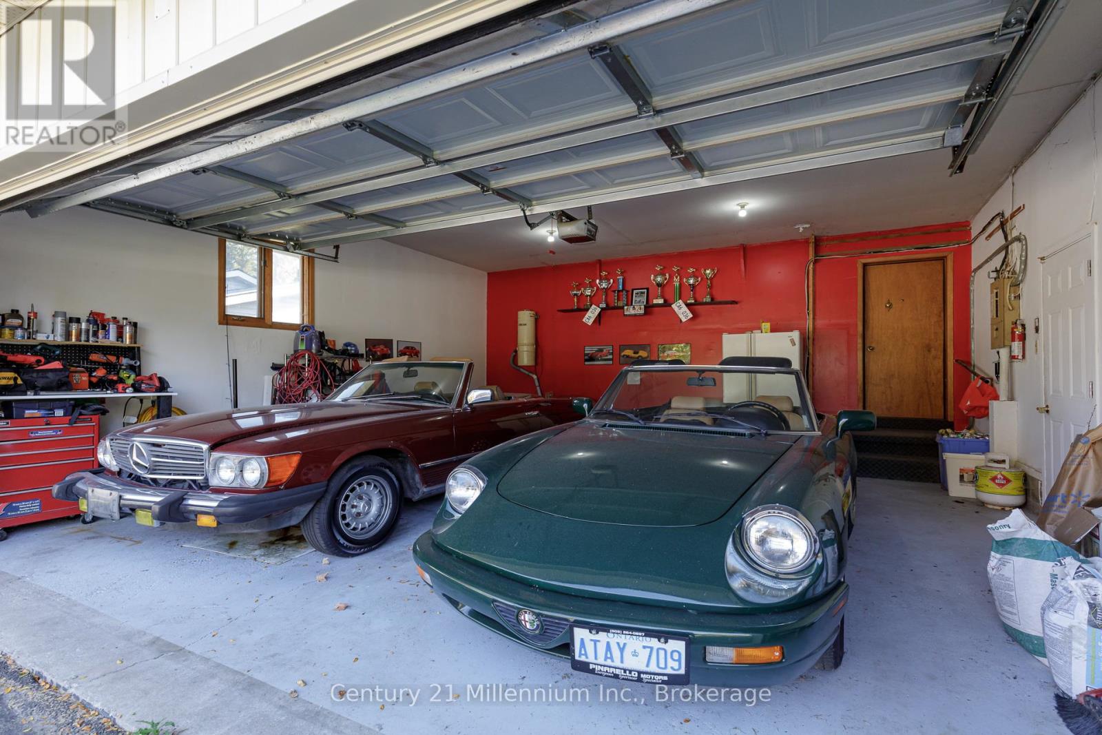 213 Jane Street, Clearview, Ontario  L0M 1S0 - Photo 34 - S12877204