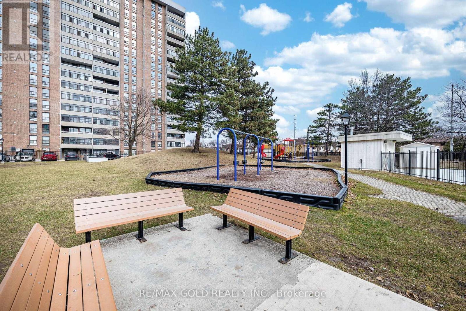 404 - 18 Knightsbridge Road, Brampton, Ontario  L6T 3X5 - Photo 48 - W13030614