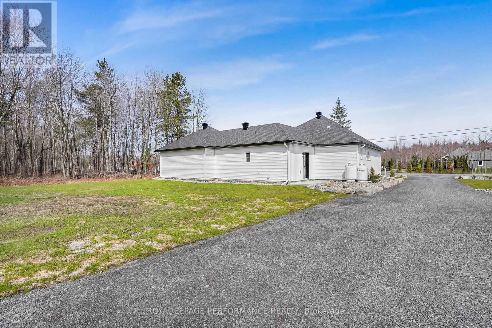 245 300 Route E, The Nation, Ontario  K0A 1M0 - Photo 35 - X12556478