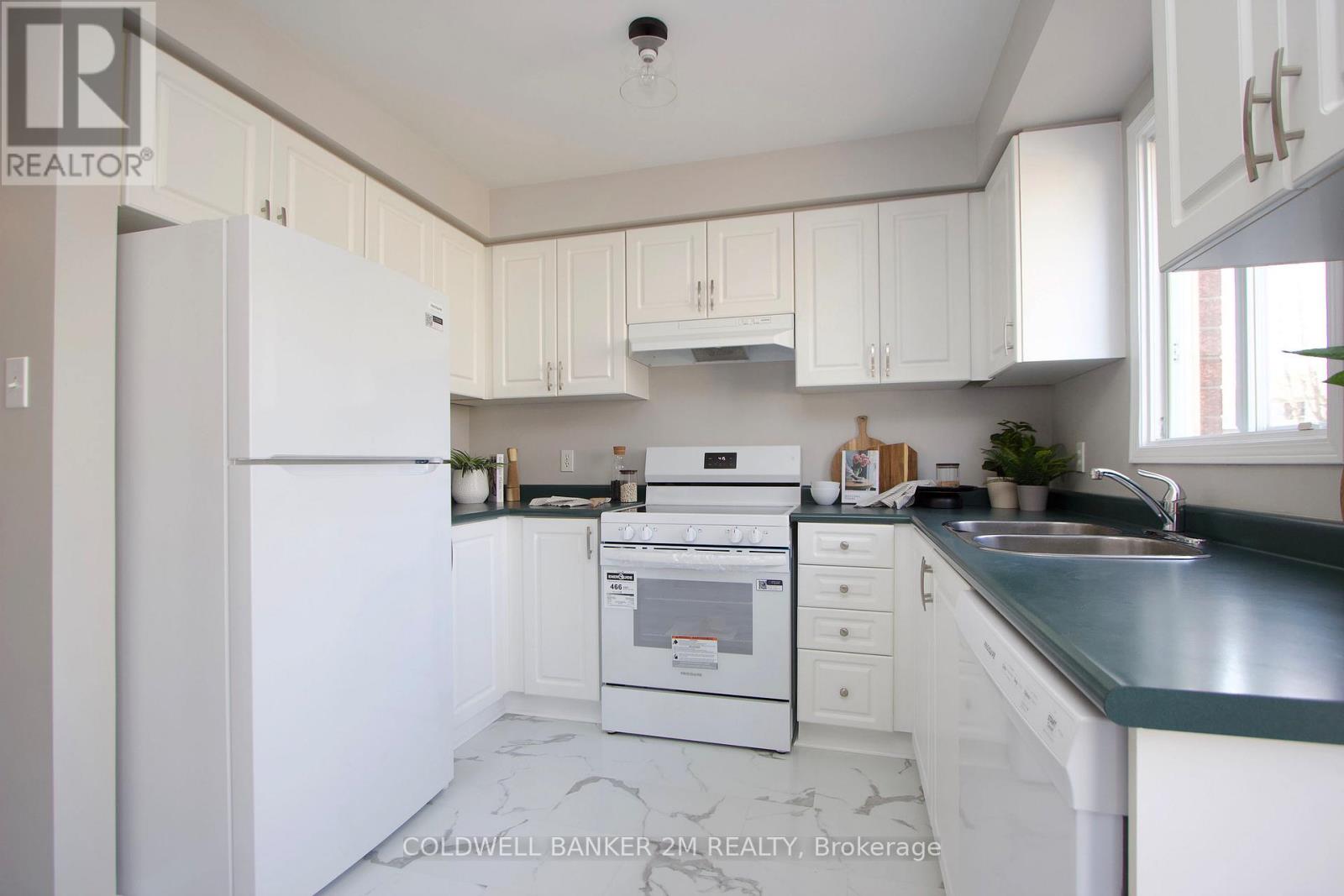 24 Mallory Street, Clarington, Ontario  L1E 2B4 - Photo 15 - E13033926