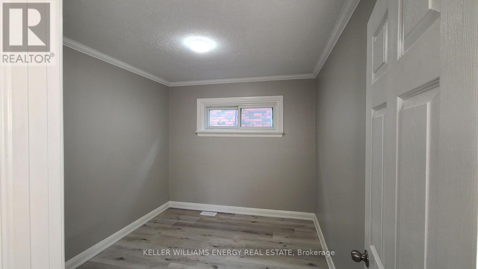 Upper - 201 Celina Street, Oshawa, Ontario  L1H 4N7 - Photo 12 - E13033948