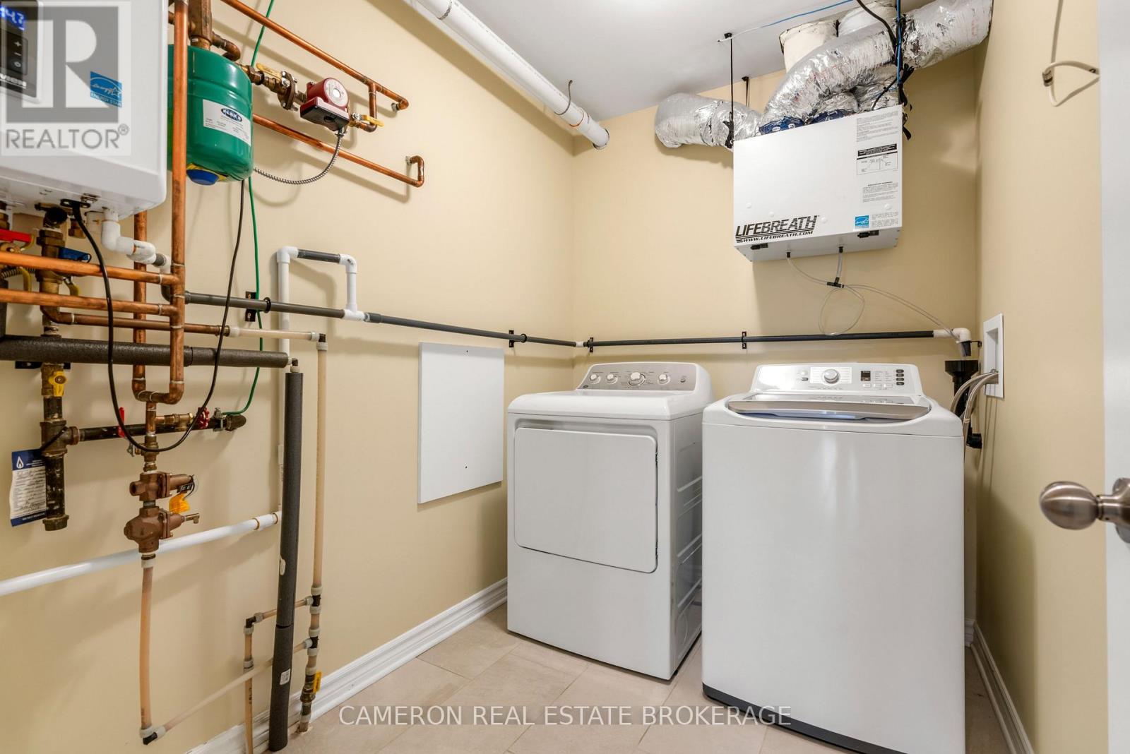 B - 1230 Cumberland Street, Cornwall, Ontario  K6J 4K5 - Photo 27 - X13033934