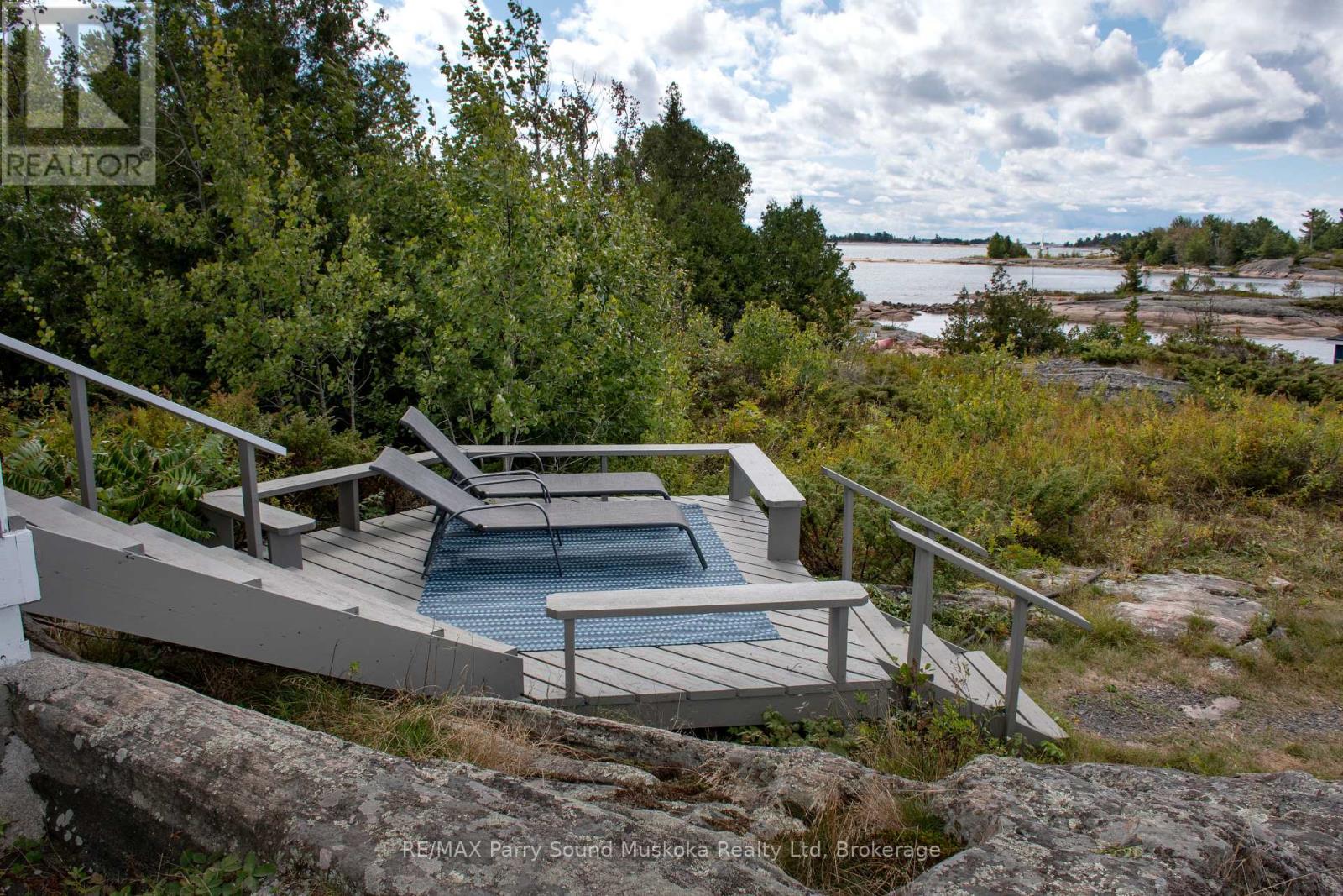 15 Forsyths Road, Carling, Ontario  P0G 1G0 - Photo 7 - X13033882