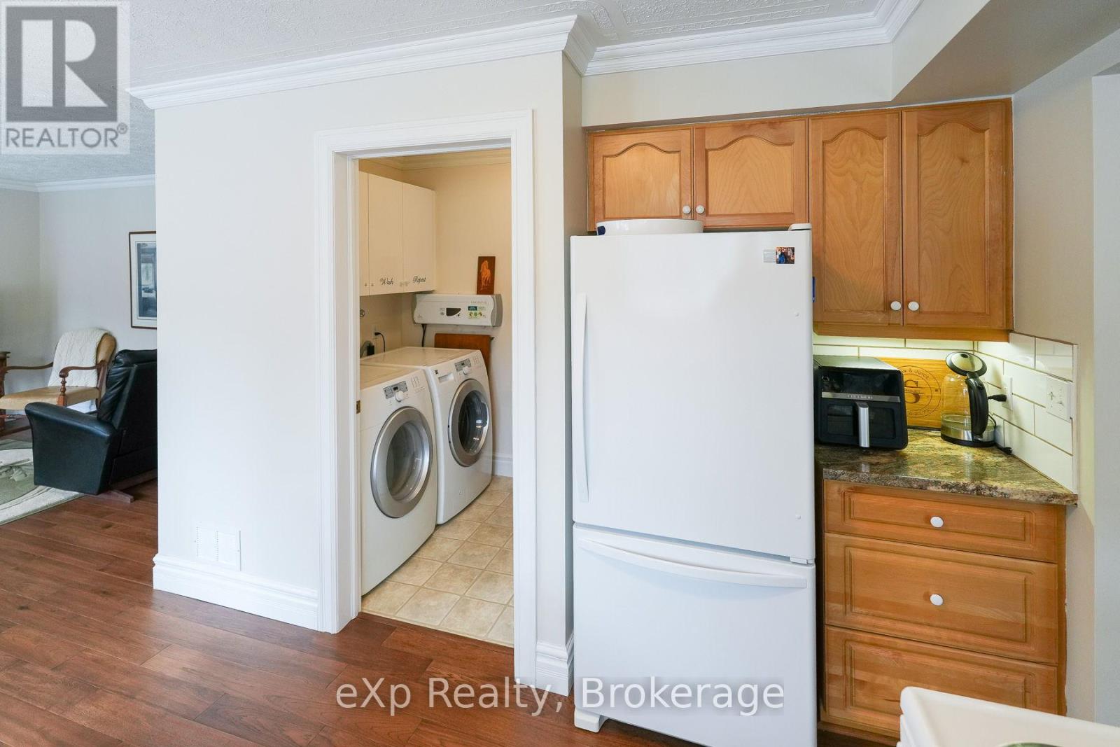 8 Sandpiper Court, Saugeen Shores, Ontario  N0H 2L0 - Photo 10 - X13034012