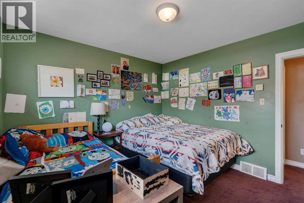 3116 Brentwood Boulevard NW, Calgary, Alberta  T2L 1J8 - Photo 17 - A2301479