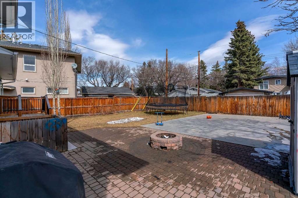 3116 Brentwood Boulevard NW, Calgary, Alberta  T2L 1J8 - Photo 25 - A2301479