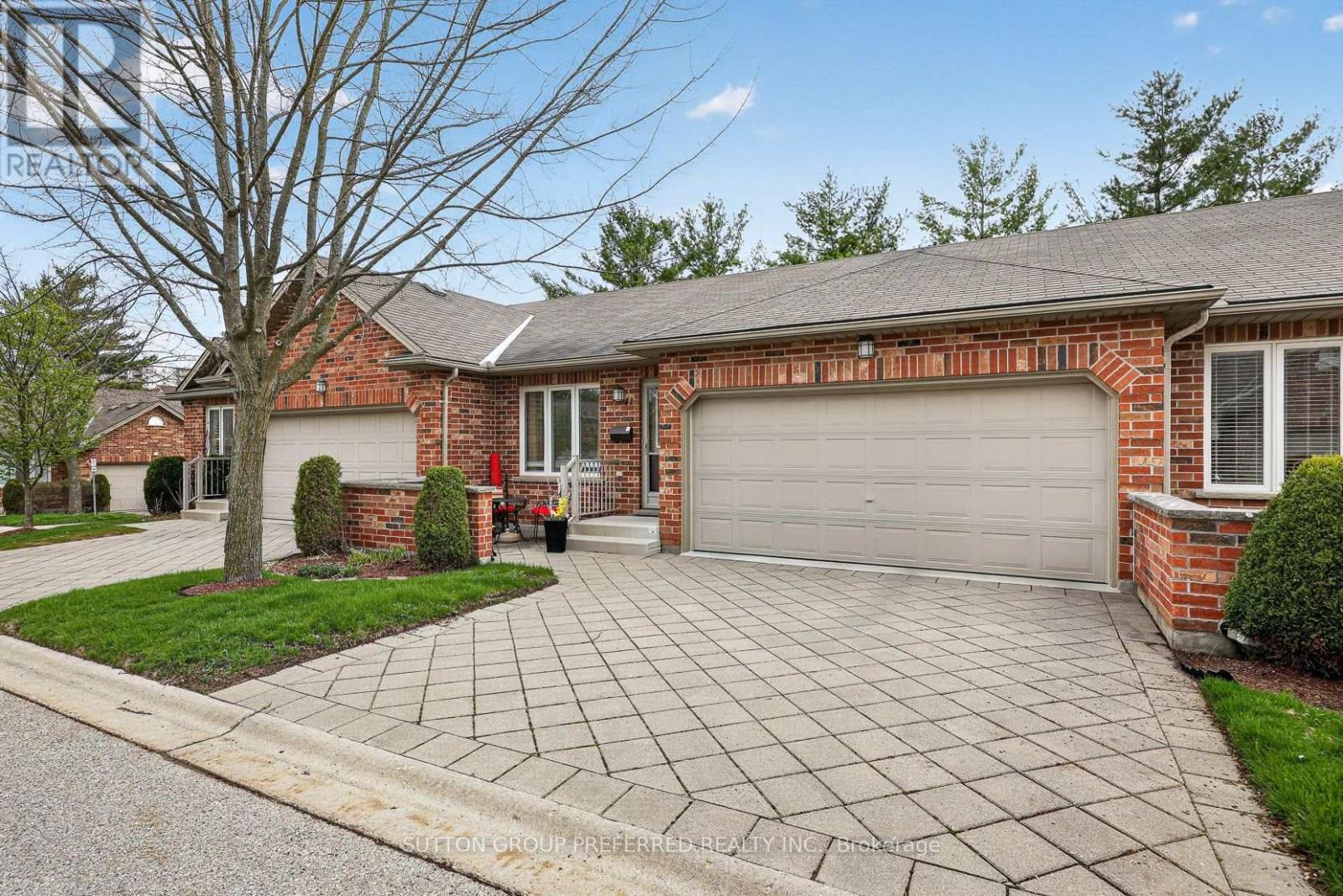 41 - 43 Capulet Walk, London North, Ontario  N6H 5V5 - Photo 2 - X13033918