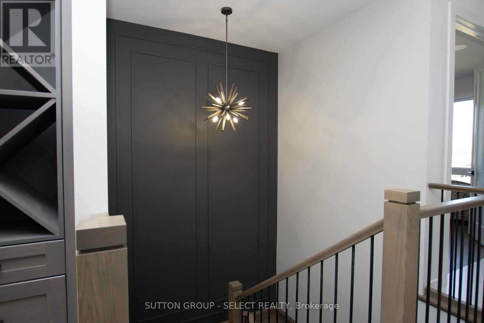 99 Optimist Drive, Southwold, Ontario  N5P 0G4 - Photo 29 - X13033974