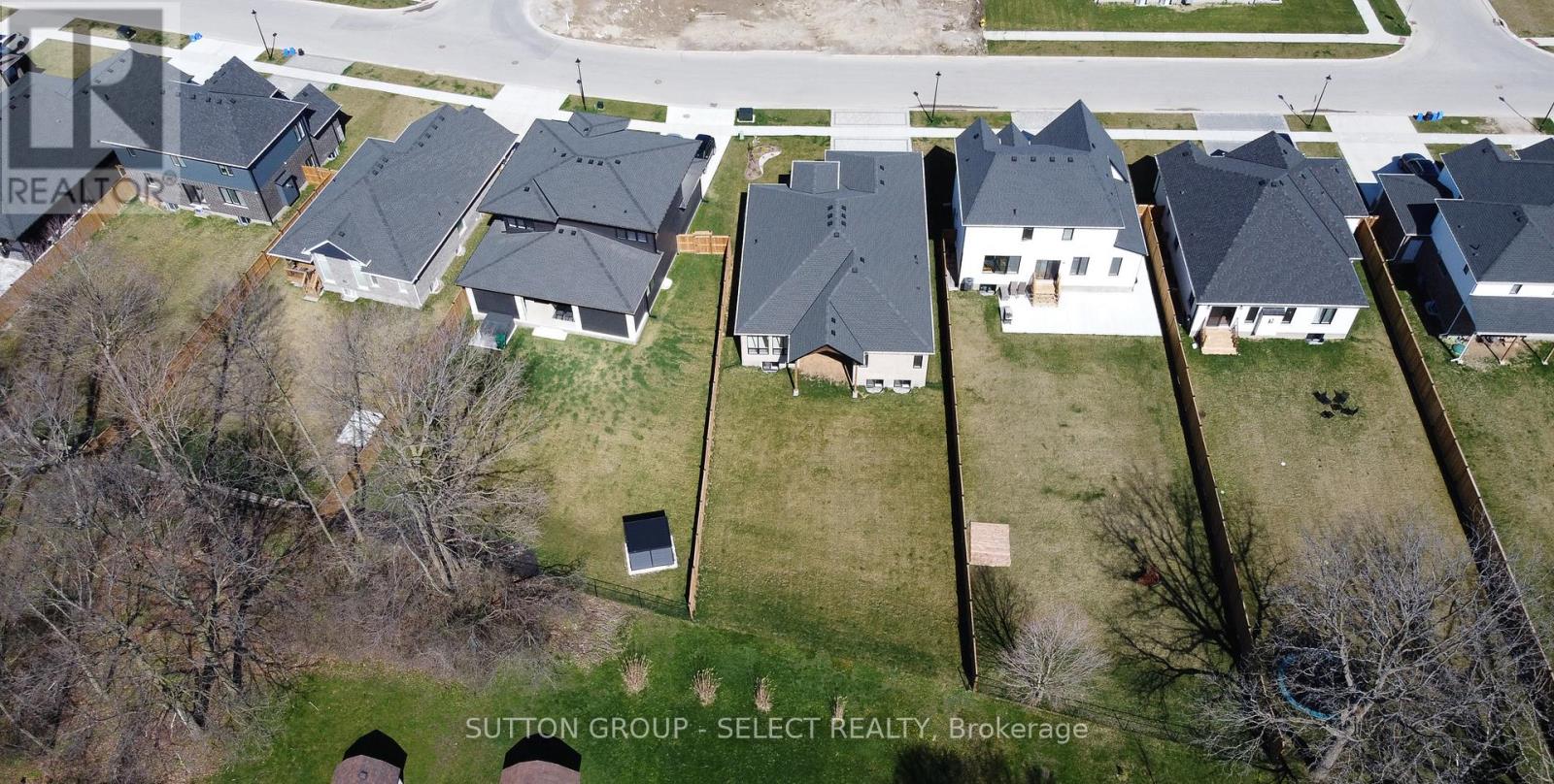 99 Optimist Drive, Southwold, Ontario  N5P 0G4 - Photo 41 - X13033974