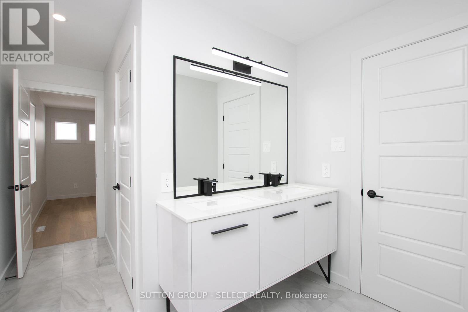 115 Optimist Drive, Southwold, Ontario  N5P 3T2 - Photo 34 - X13033980