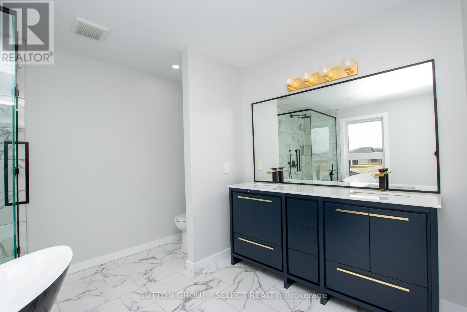 88 Optimist Drive, Southwold, Ontario  N5P 3T2 - Photo 25 - X13033988