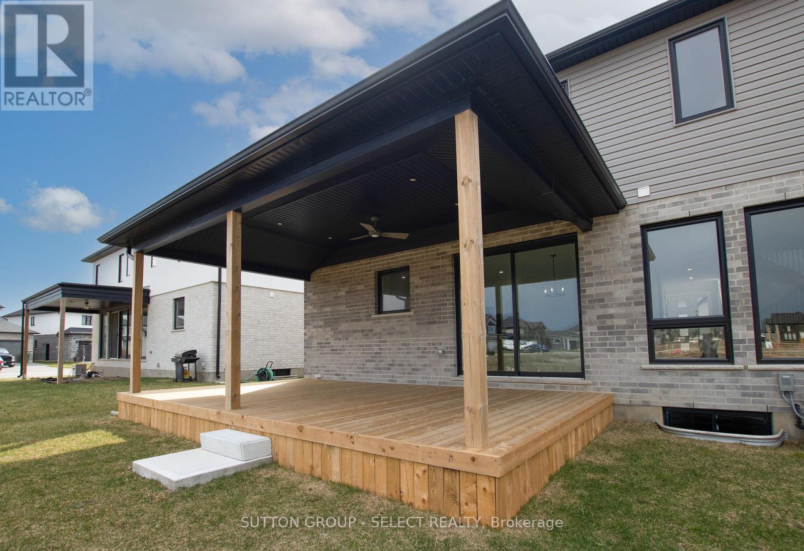 88 Optimist Drive, Southwold, Ontario  N5P 3T2 - Photo 40 - X13033988