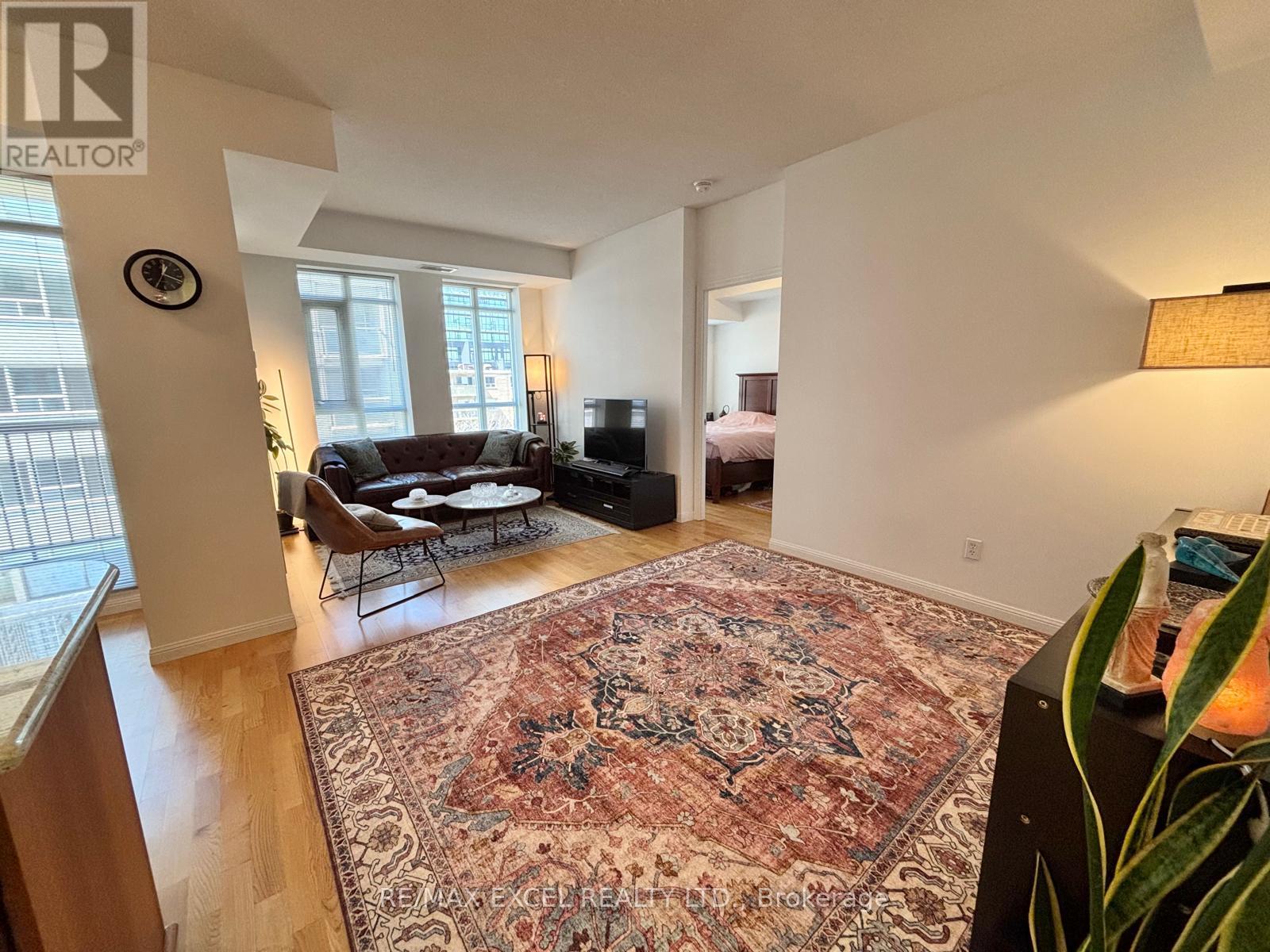 426 - 900 Mount Pleasant Road, Toronto, Ontario  M4P 3J9 - Photo 4 - C13033928