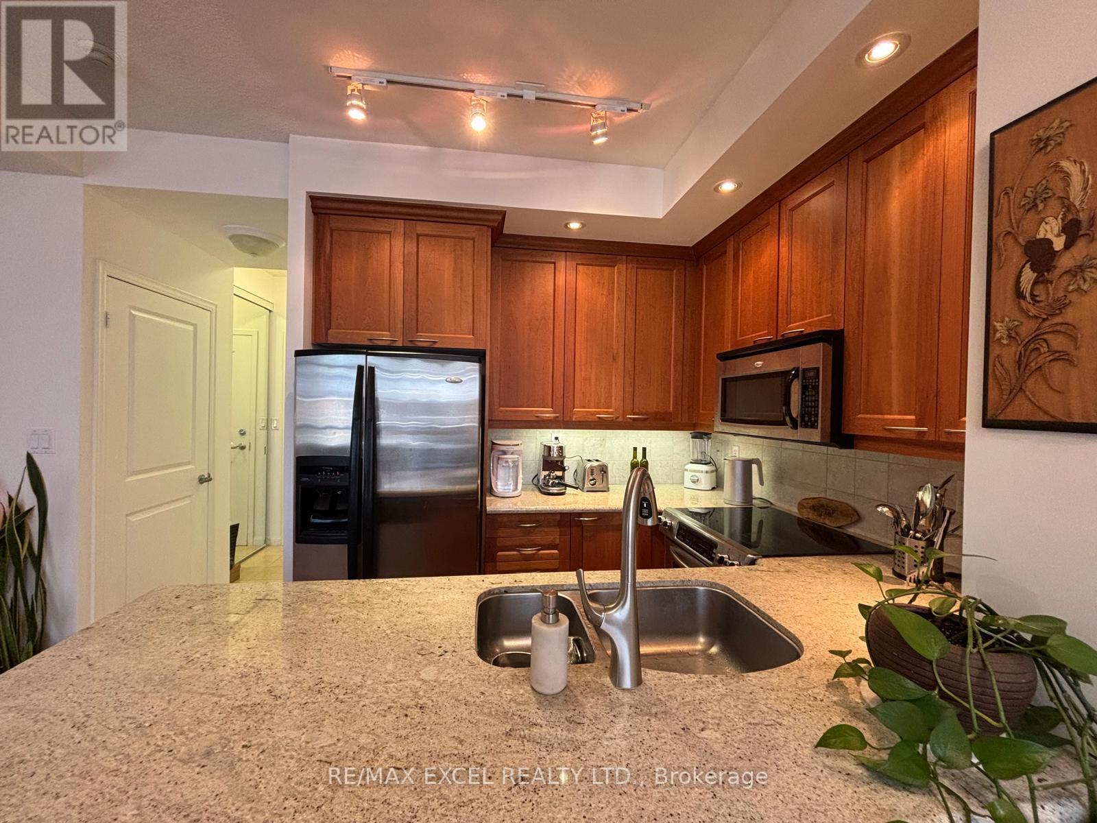 426 - 900 Mount Pleasant Road, Toronto, Ontario  M4P 3J9 - Photo 7 - C13033928