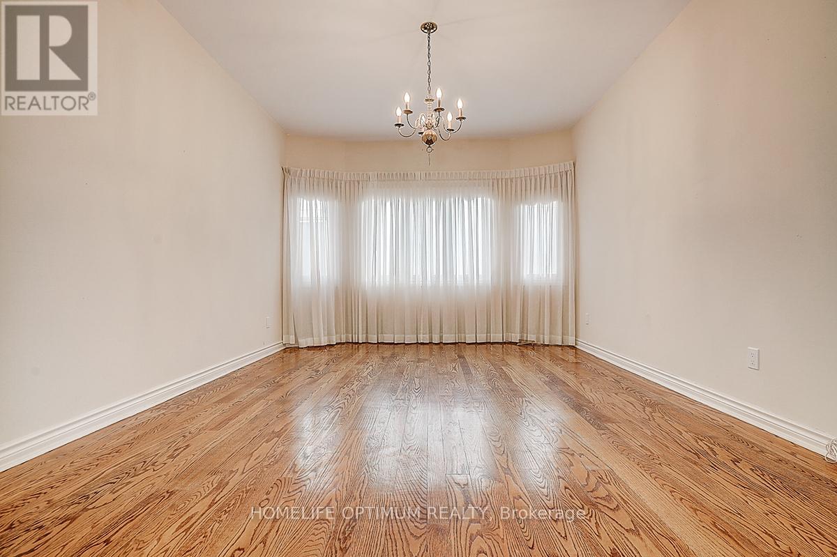 225 Horsham Avenue, Toronto, Ontario  M2N 2A7 - Photo 13 - C13033966