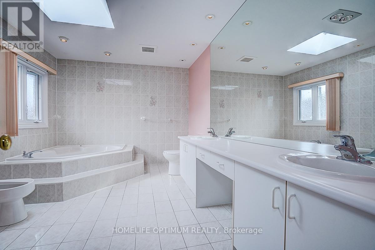 225 Horsham Avenue, Toronto, Ontario  M2N 2A7 - Photo 21 - C13033966