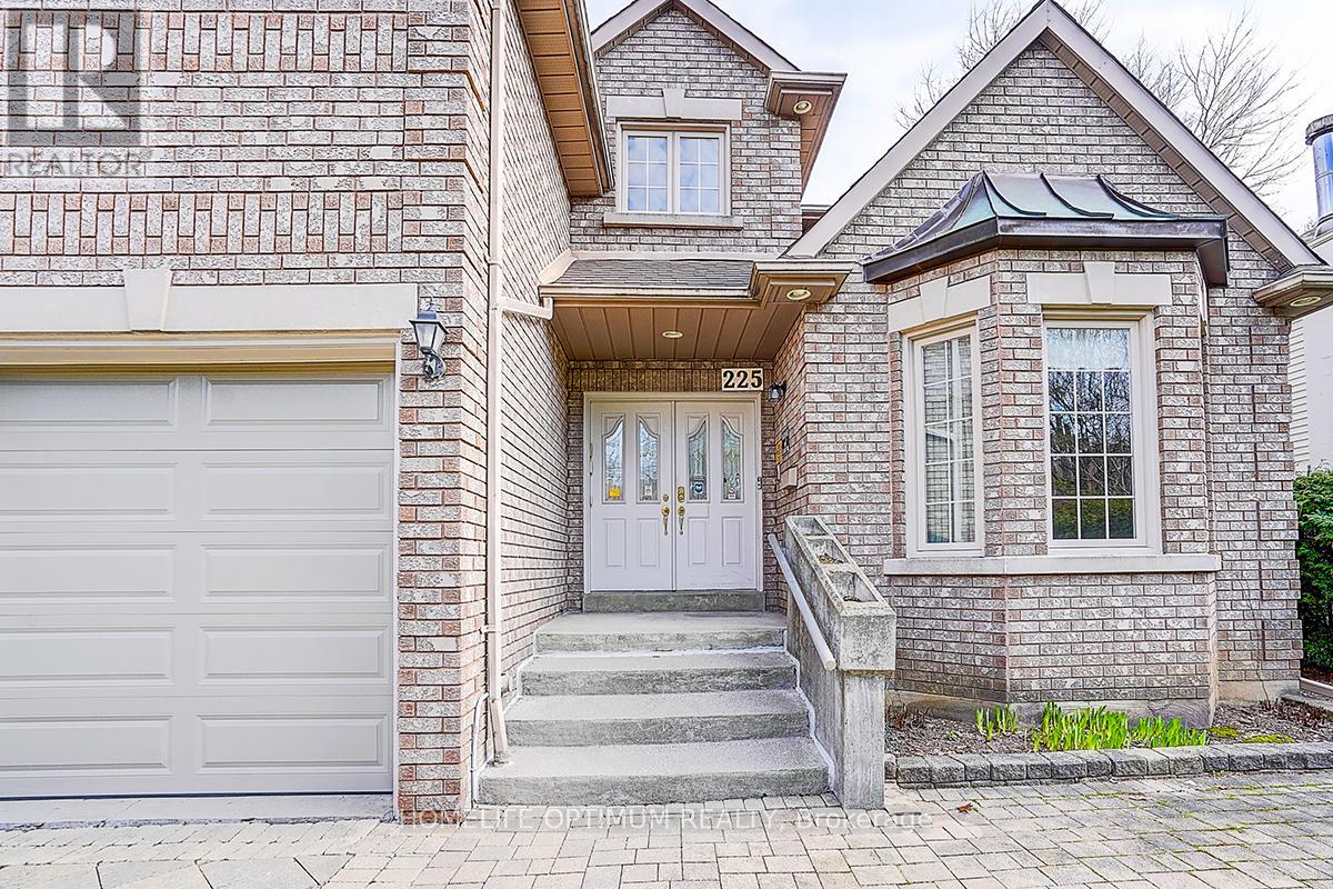 225 Horsham Avenue, Toronto, Ontario  M2N 2A7 - Photo 5 - C13033966