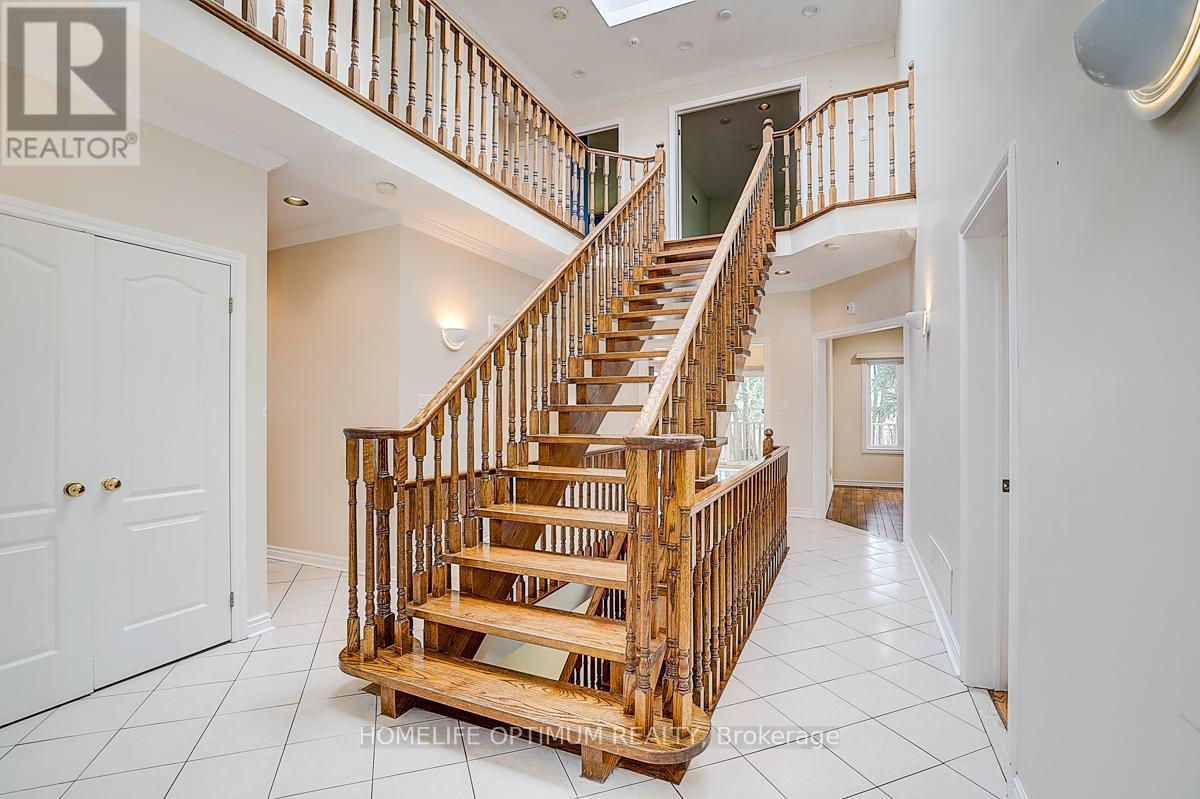 225 Horsham Avenue, Toronto, Ontario  M2N 2A7 - Photo 6 - C13033966